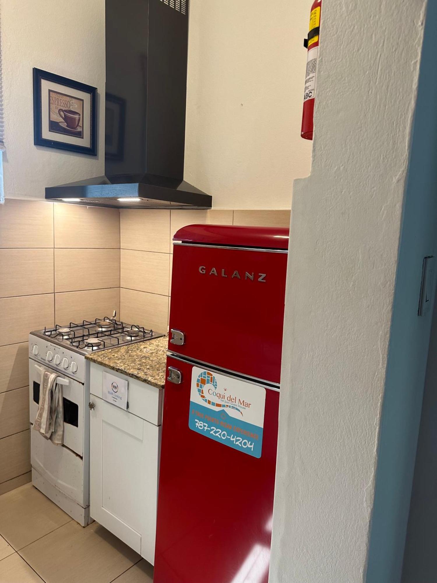 Lower Price, More Style, Discount Studio In San Juan,Pr, Beach, Free Bikes (Adults Only) 산후안 외부 사진
